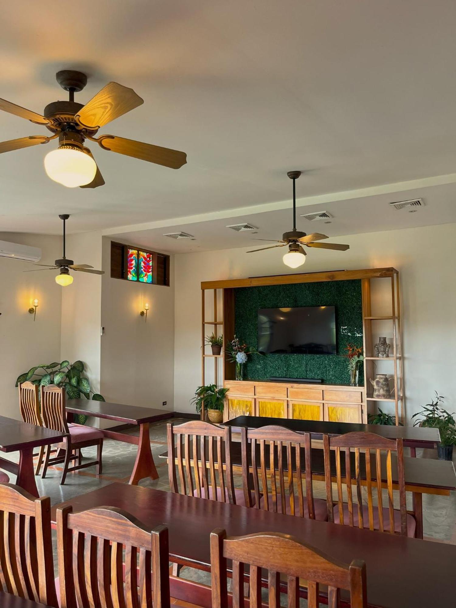 Villa Blanca Cloud Forest Hotel & Retreat Сан-Рамон Экстерьер фото